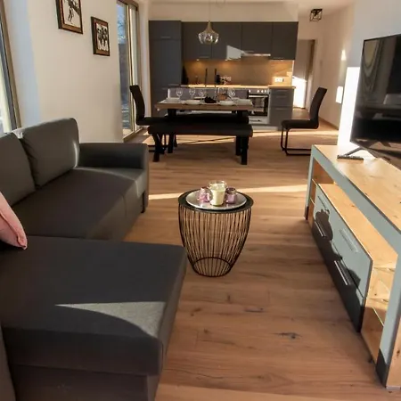 Tirol Apartment *
